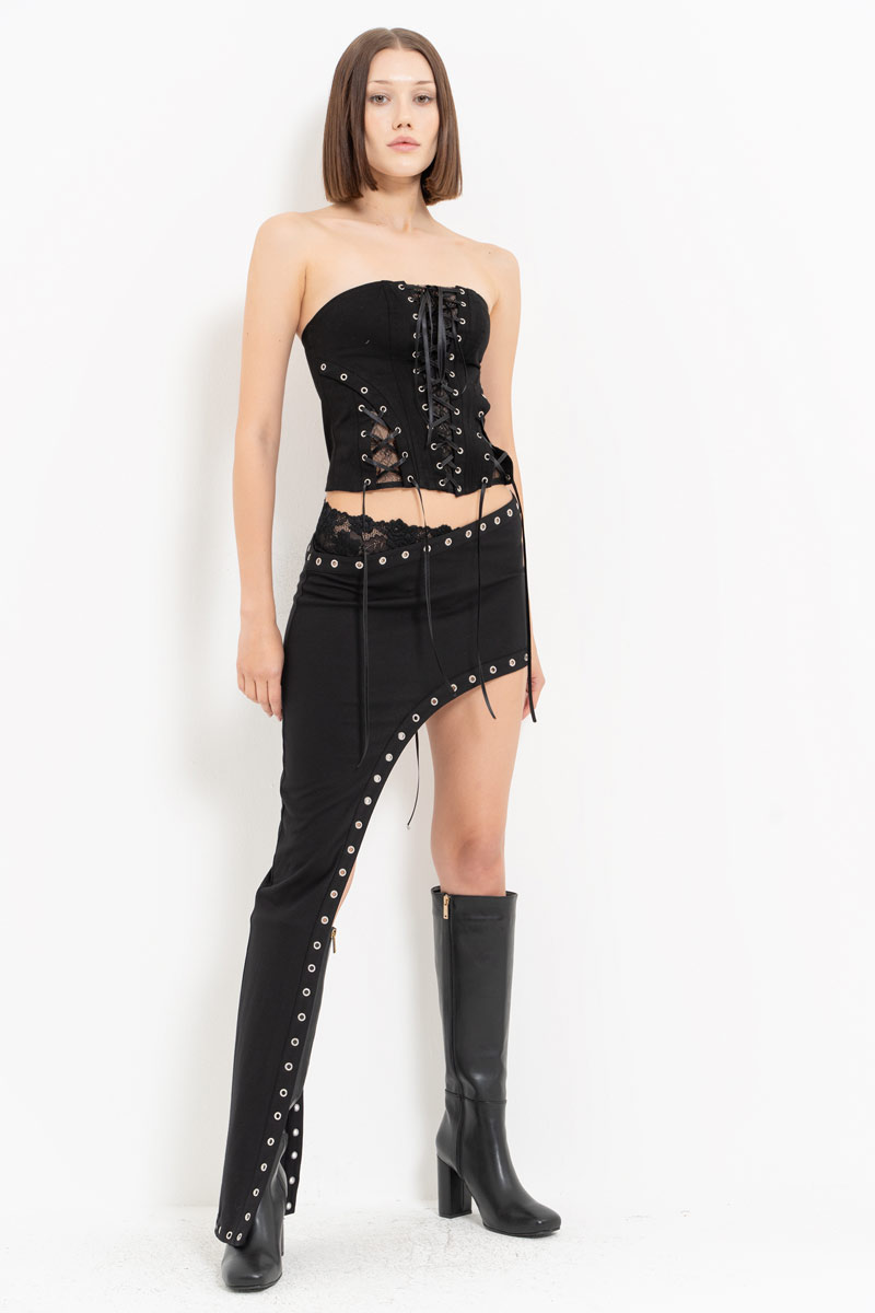 Siyah Kuşgözü Detaylı Mini Etek