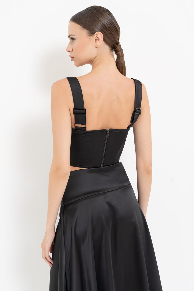 Siyah V Yaka Detaylı Büstiyer