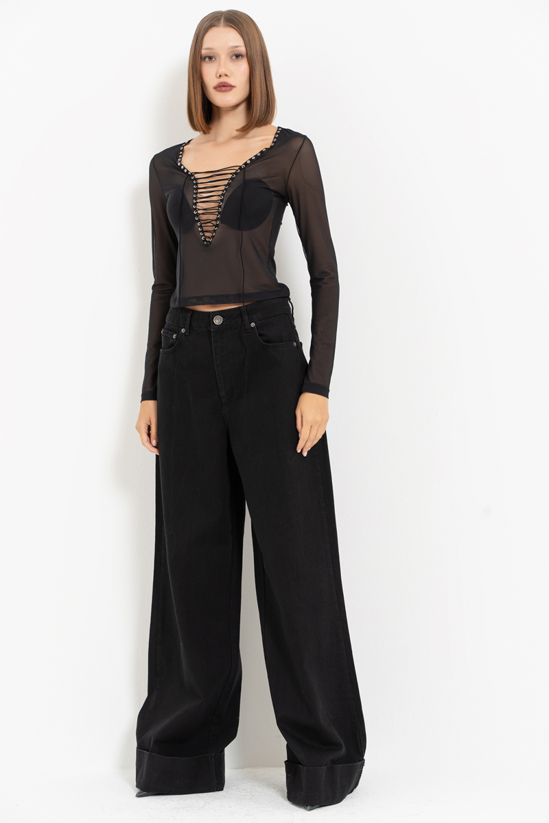 Siyah Kuşgözü Detaylı Tül Bluz