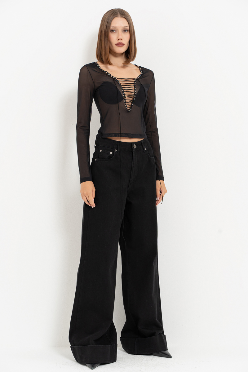 Siyah Kuşgözü Detaylı Tül Bluz