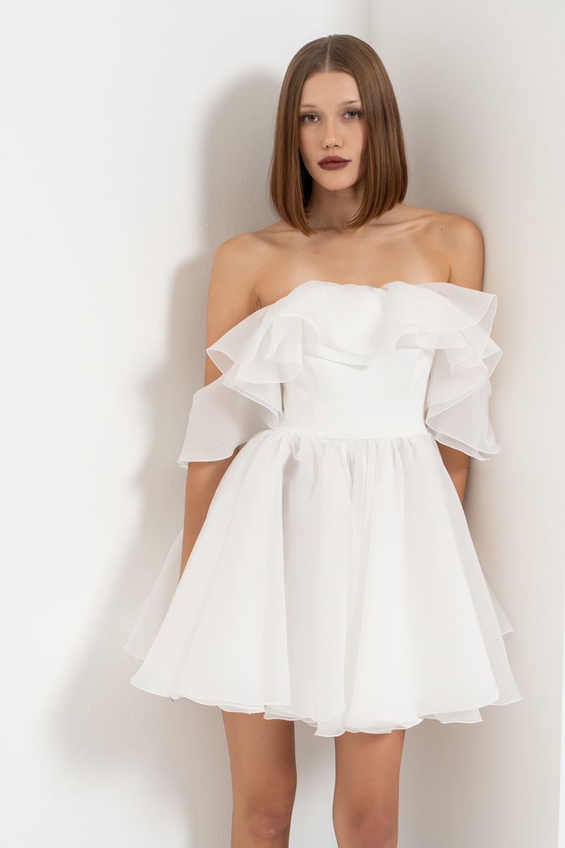 Off white Omuz Dekolteli Volanlı Mini Elbise