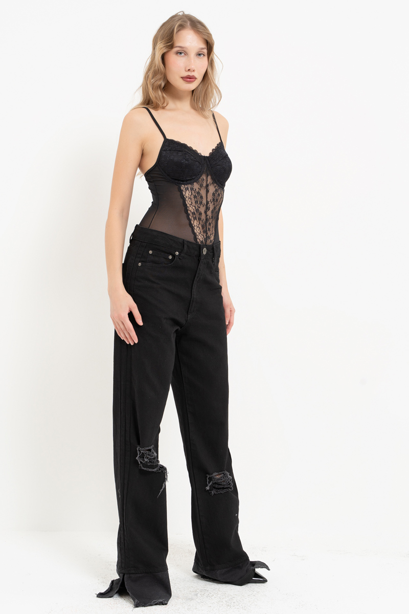 Siyah Askılı Çıtçıtlı Dantel Bodysuit