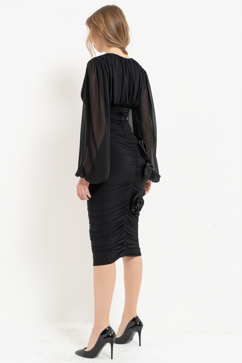 Siyah Gül Detaylı Midi Tül Etek