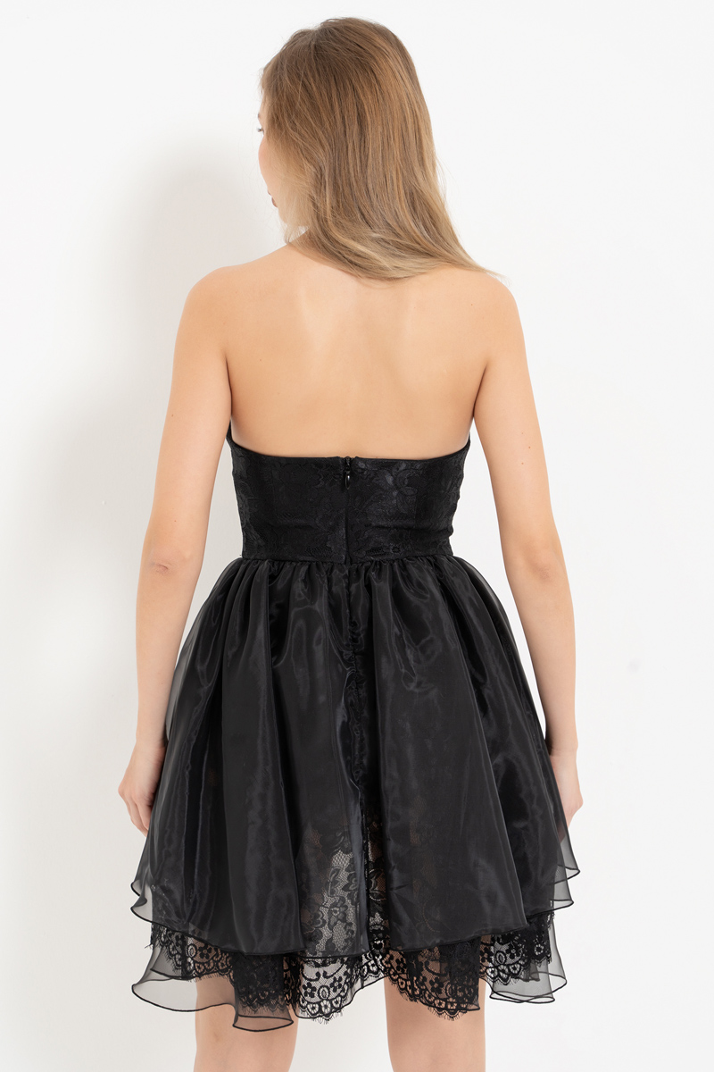 Siyah Organze Etekli Straplez Mini Elbise