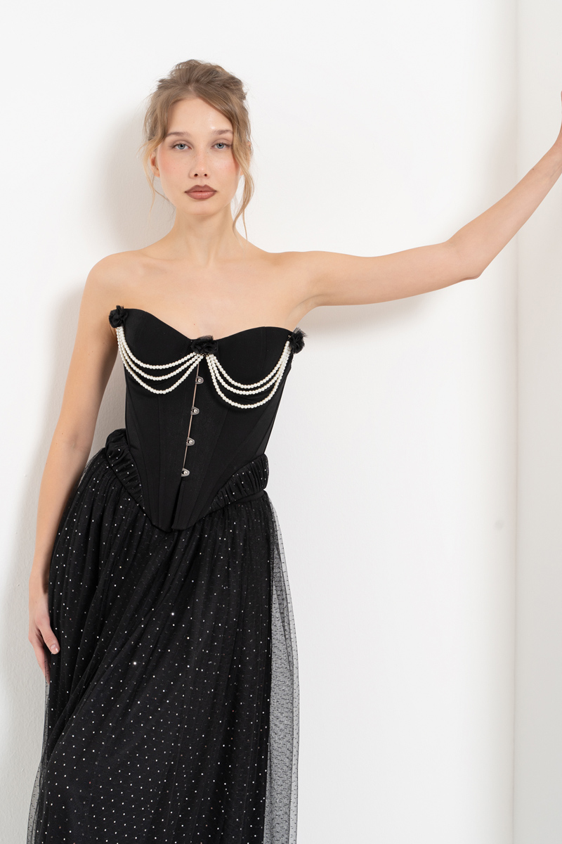 Siyah-Gümüş İnci Detaylı Büstiyer & Uzun Tül Etek Takım