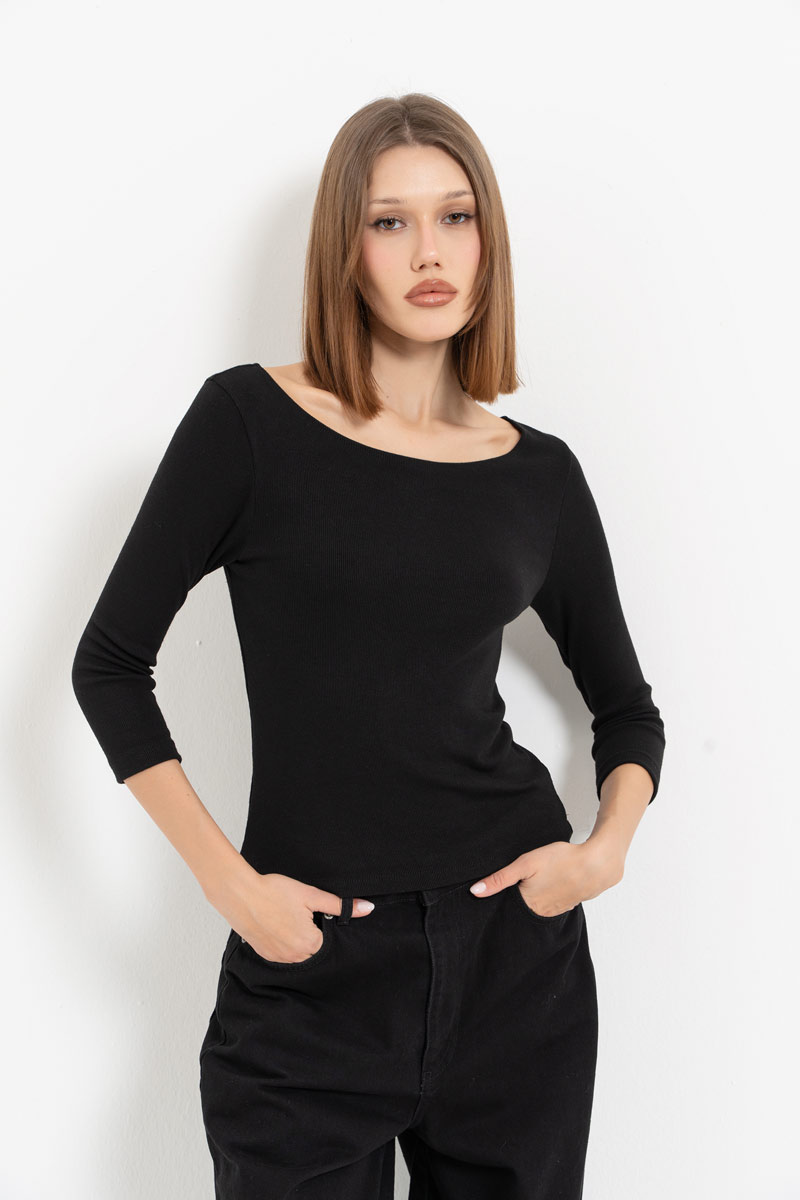 Black Long-Sleeve Boat-Neck Top
