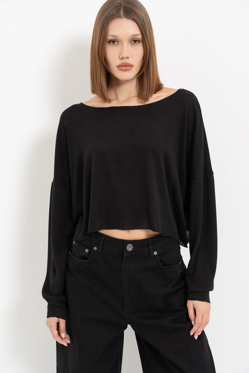 Black Long-Sleeve Crop Top