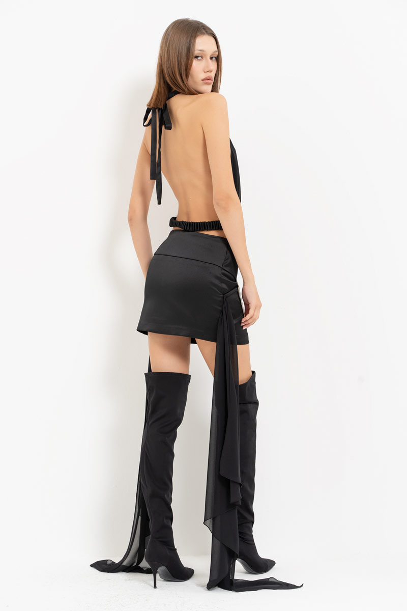 Siyah Degaje Yaka Büstiyer & Taşlı Kemer Tokalı Mini Etek Takım