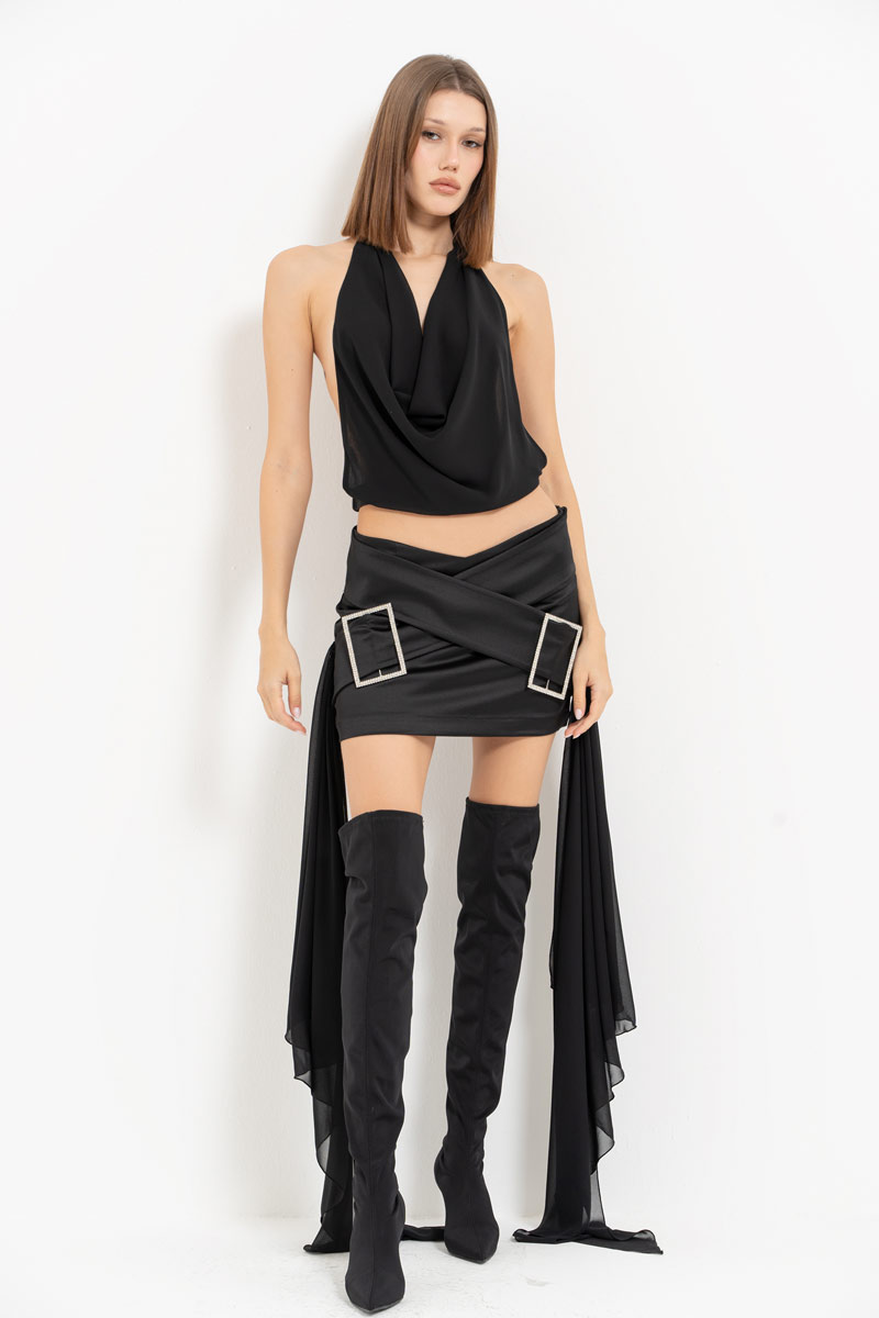 Siyah Degaje Yaka Büstiyer & Taşlı Kemer Tokalı Mini Etek Takım