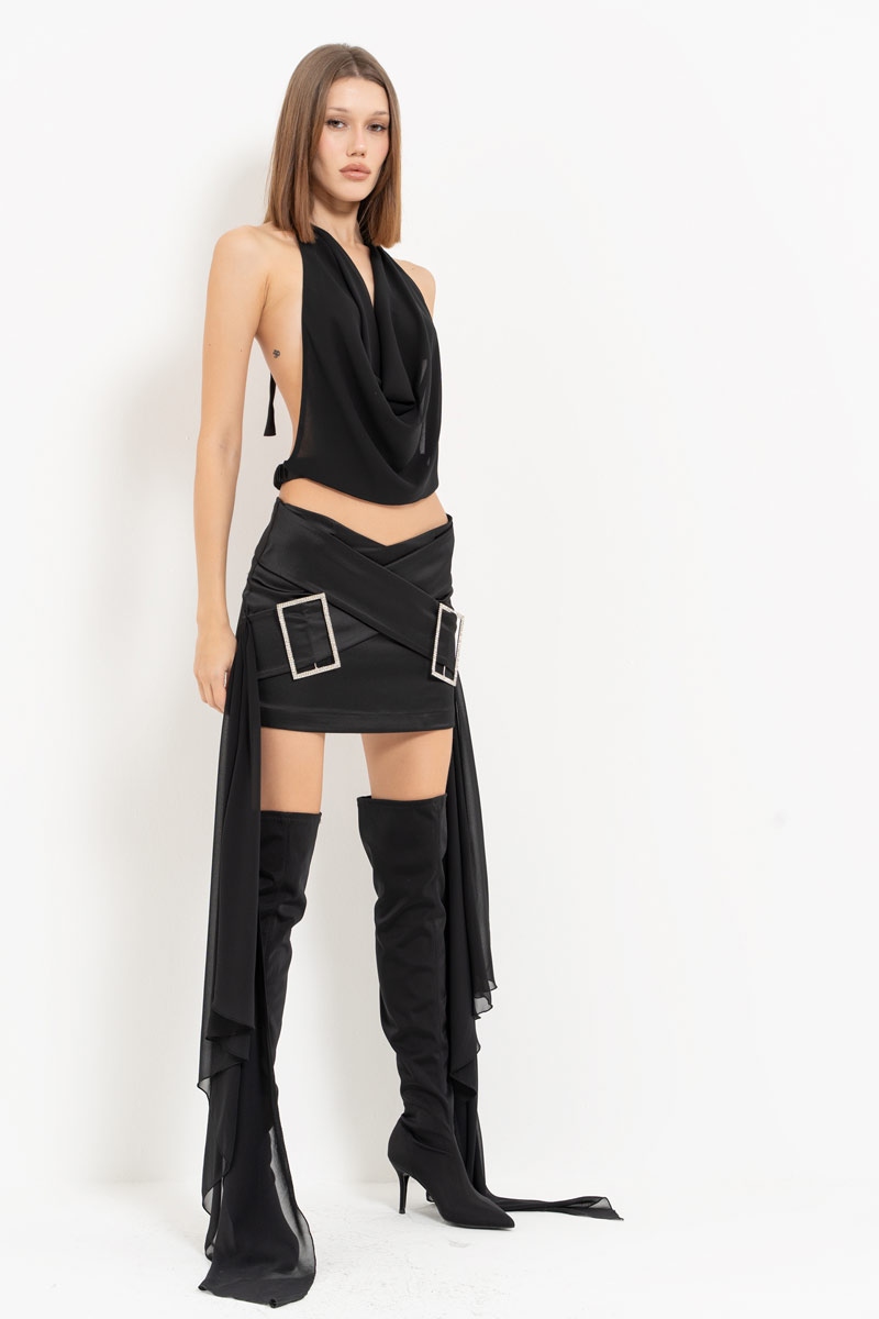 Siyah Degaje Yaka Büstiyer & Taşlı Kemer Tokalı Mini Etek Takım