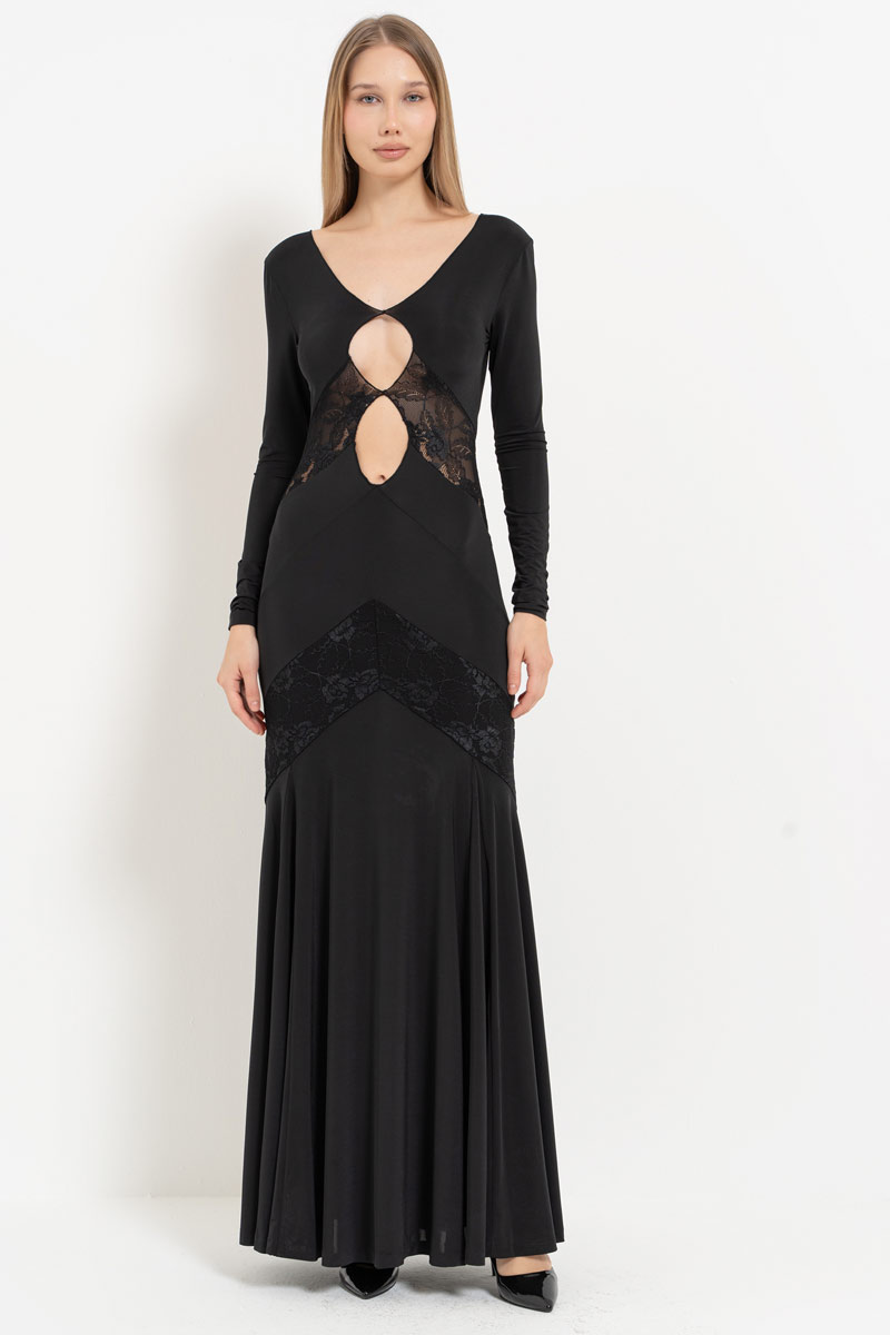 Dekolte Detaylı Maxi Dantel Elbise