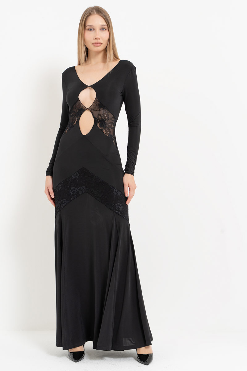 Dekolte Detaylı Maxi Dantel Elbise