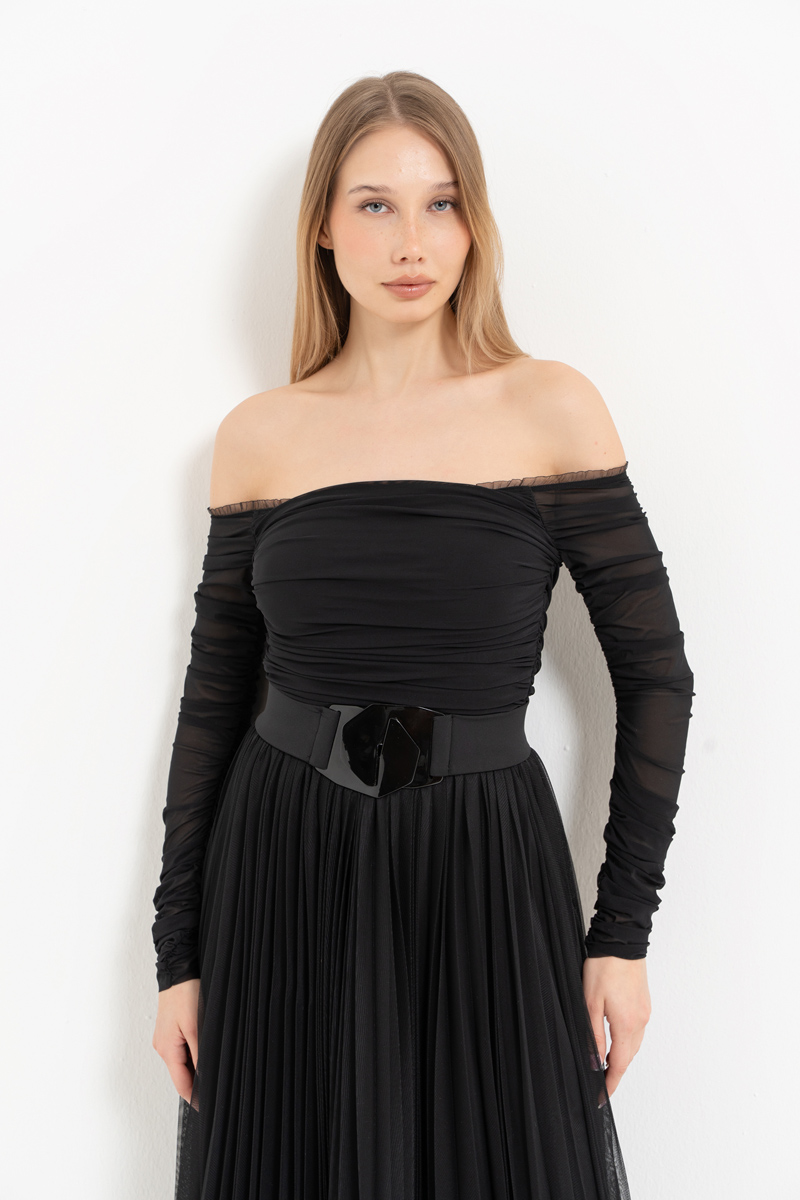 Siyah Madonna Yaka Midi Tül Elbise