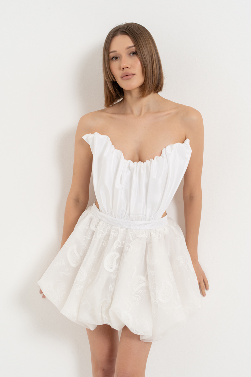 Off white Sırtı Bağcık Detaylı Straplez Mini Elbise