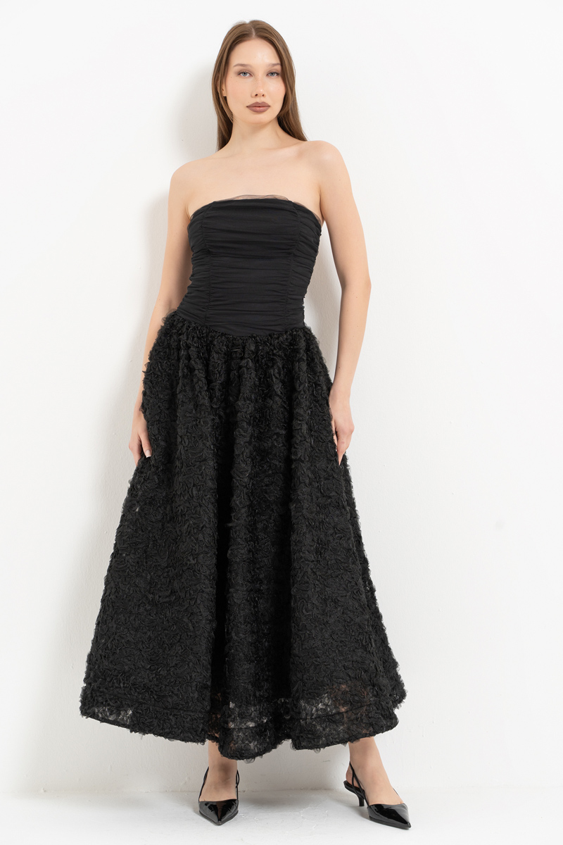 Siyah Straplez Büzgülü Midi Elbise