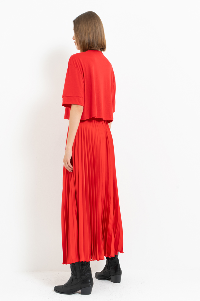 Kırmızı Beli Lastikli Pileli Uzun Etek