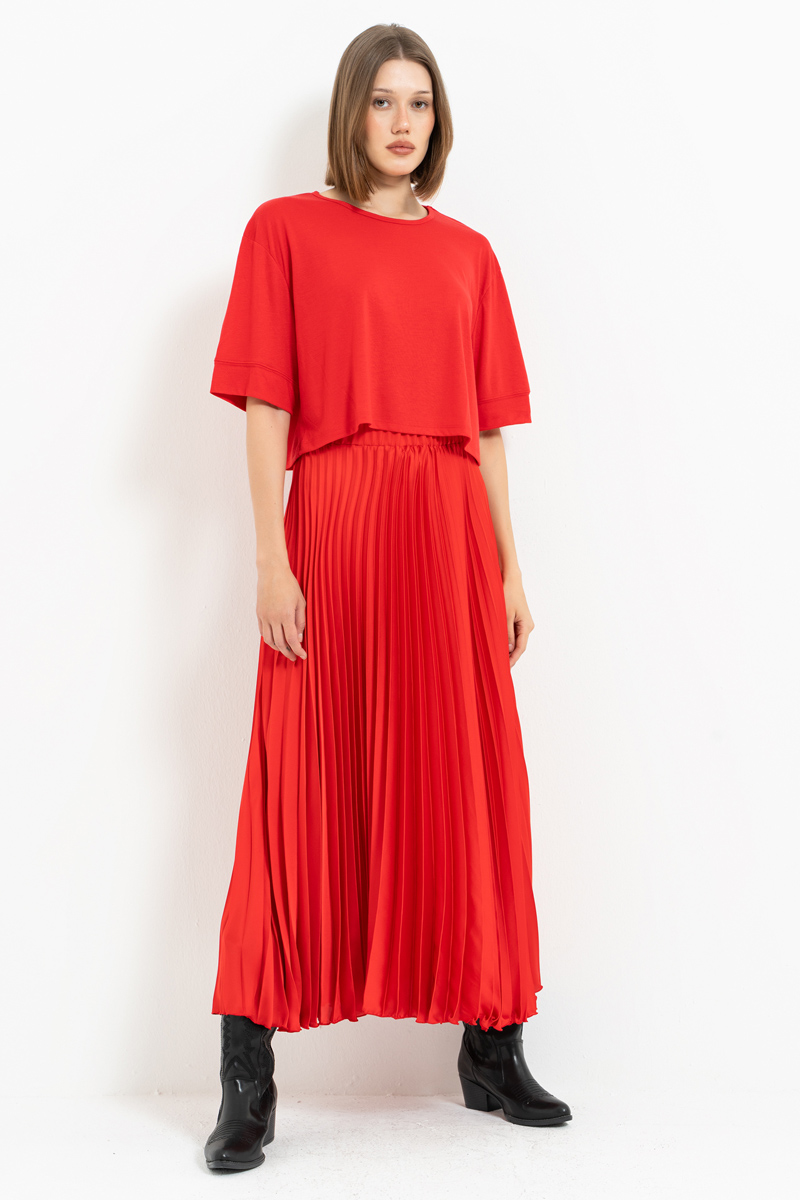 Kırmızı Beli Lastikli Pileli Uzun Etek