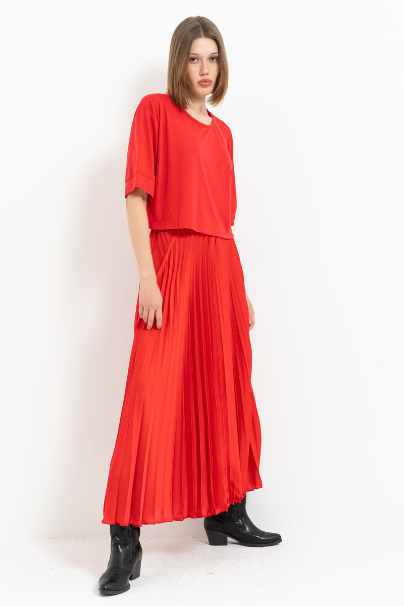 Kırmızı Beli Lastikli Pileli Uzun Etek