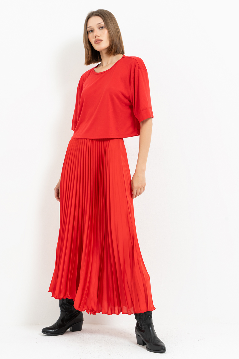 Kırmızı Beli Lastikli Pileli Uzun Etek