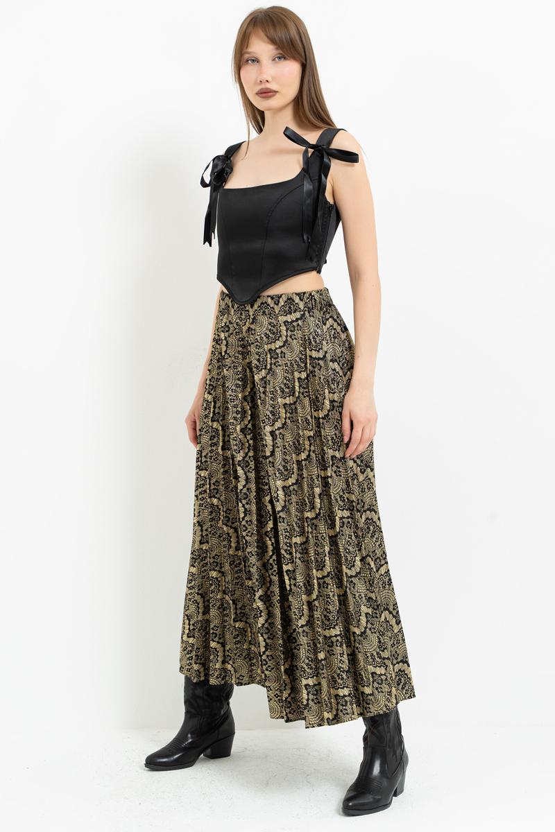 Siyah-Altin Desenli Pileli Uzun Etek