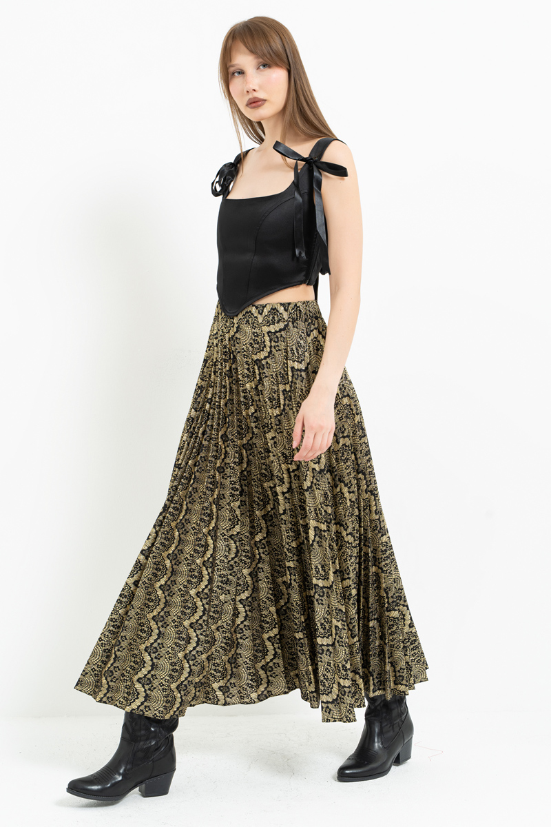 Siyah-Altin Desenli Pileli Uzun Etek