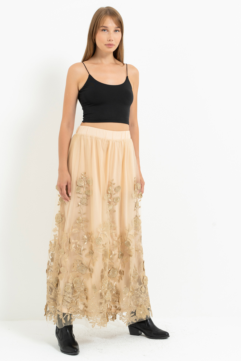 Kum Çiçek İşlemeli Uzun Tül Etek
