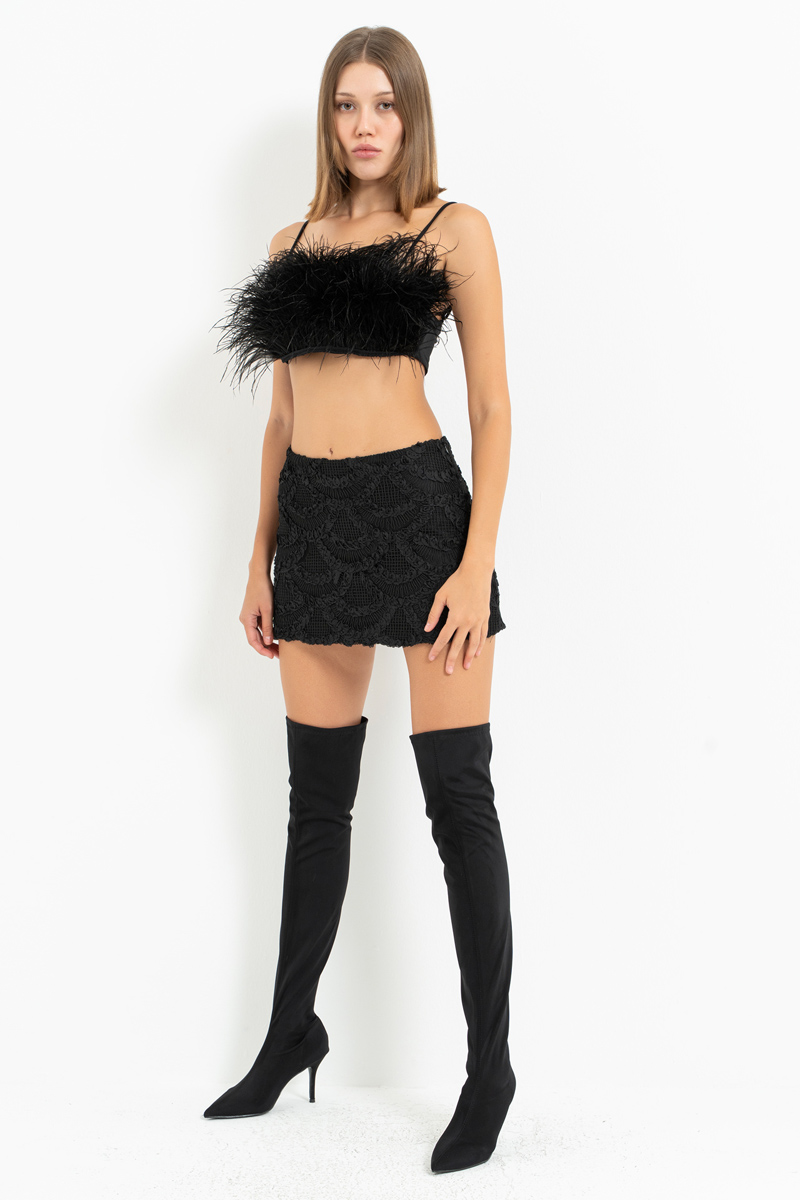 Siyah Fermuarlı Astarlı Güpür Etek