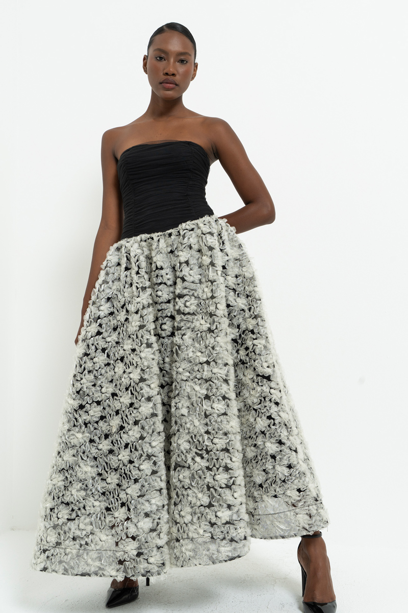 Siyah-Kirli Beyaz Straplez Büzgülü Midi Elbise