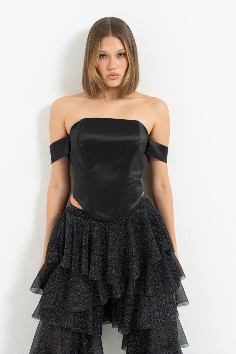 Siyah Kol Detaylı Çapraz Bağlamalı Büstiyer