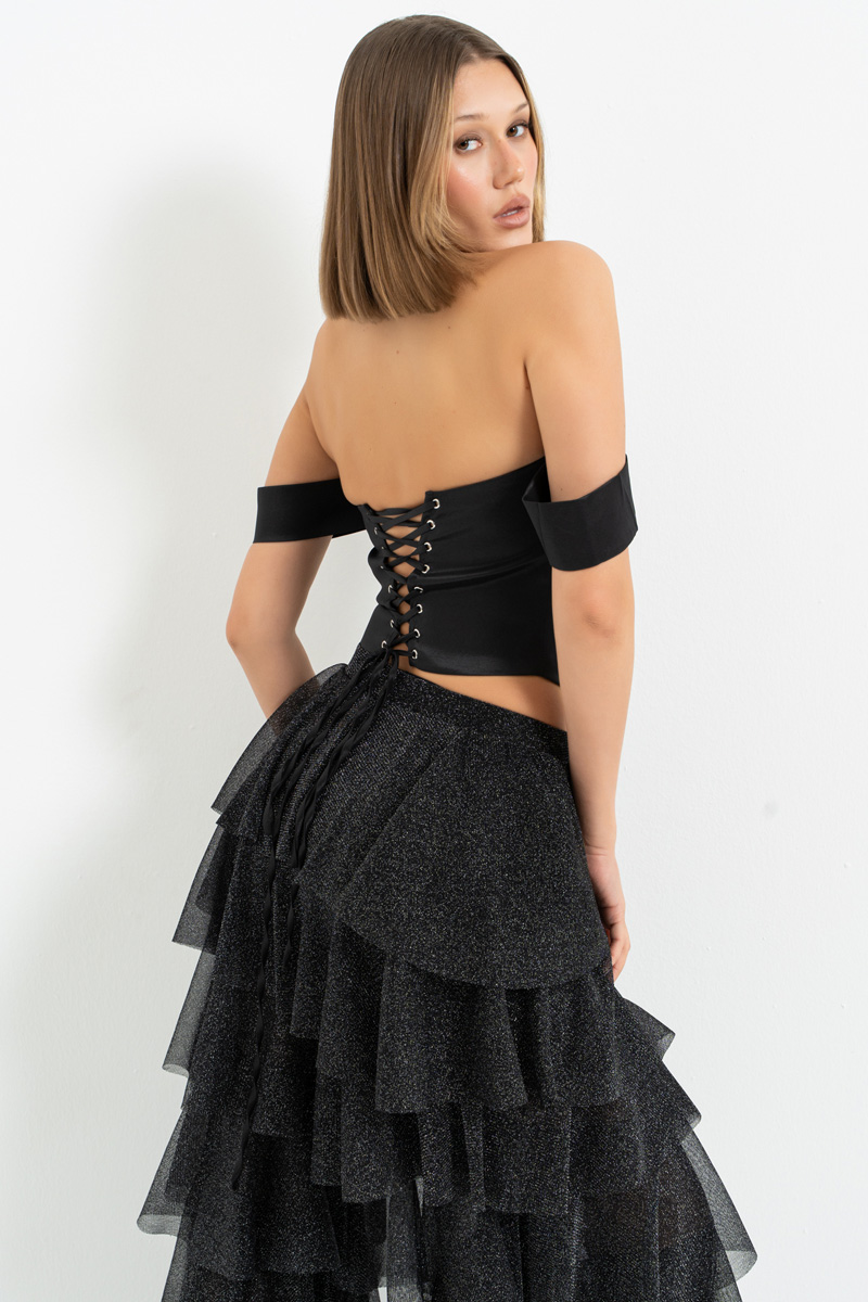 Siyah Kol Detaylı Çapraz Bağlamalı Büstiyer