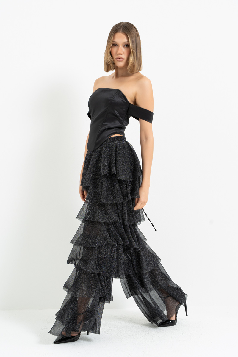 Siyah Kol Detaylı Çapraz Bağlamalı Büstiyer