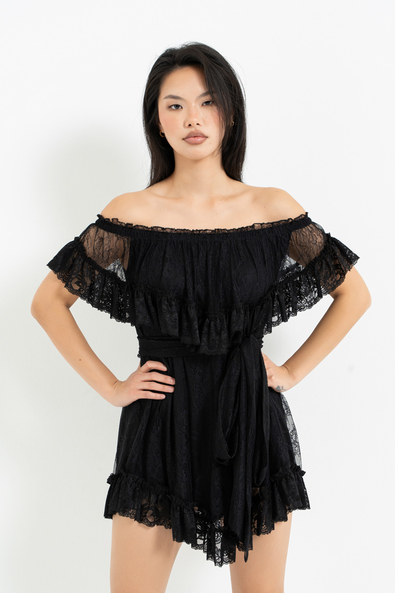 Siyah Kayık Yaka Dantelli Tulum Astarlı Elbise