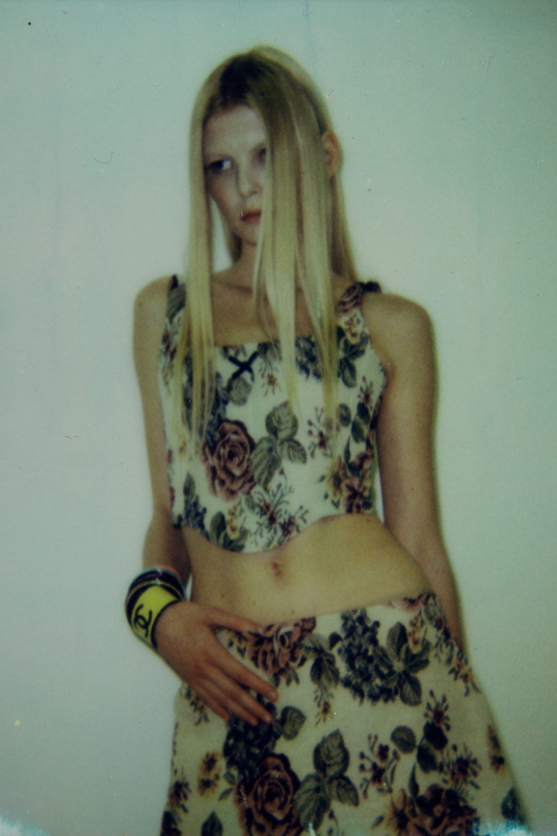 TEN-YEŞİL-ÇİÇEKLİ Çiçek Desenli Askılı Büstiyer & Mini Etek Takım