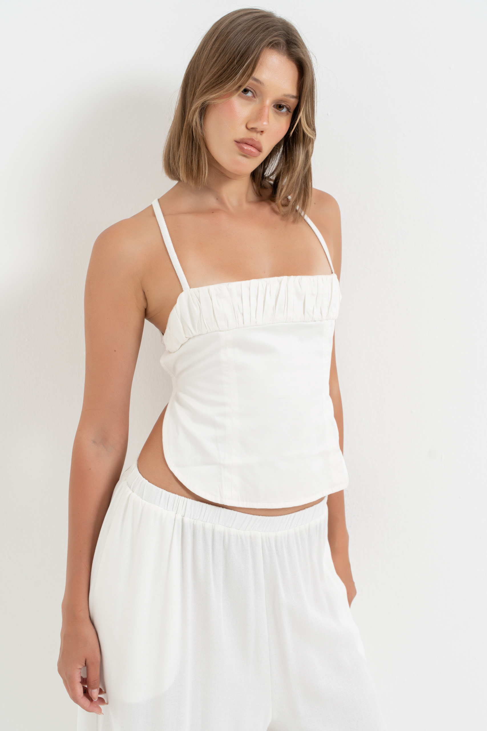 Off white Sırtı Çapraz Bağlamalı Büstiyer