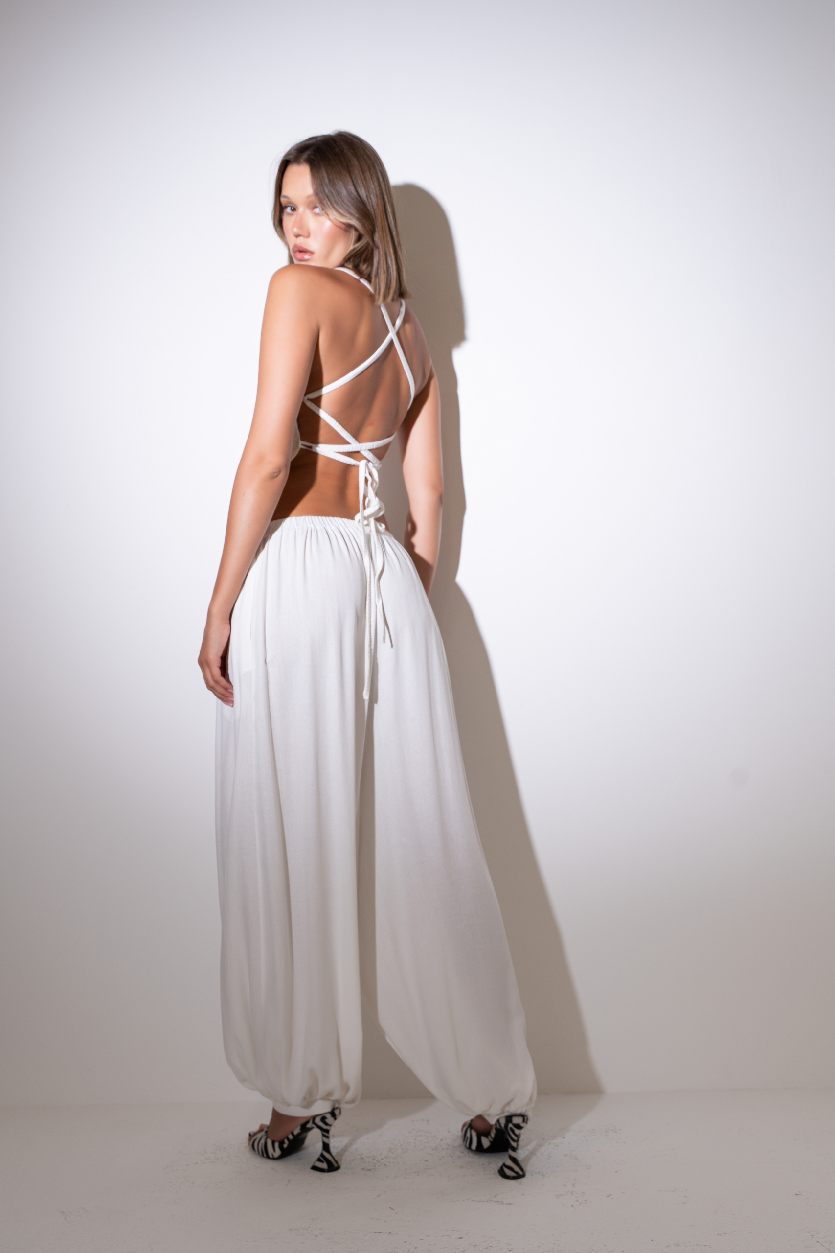 Off white Sırtı Çapraz Bağlamalı Büstiyer