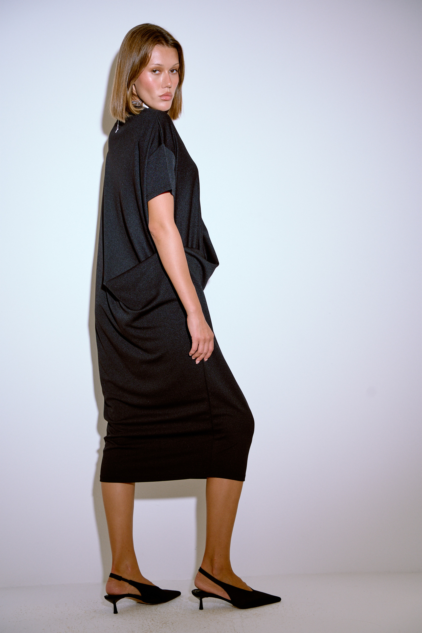 Black One-Sleeve Asymmetric Dress