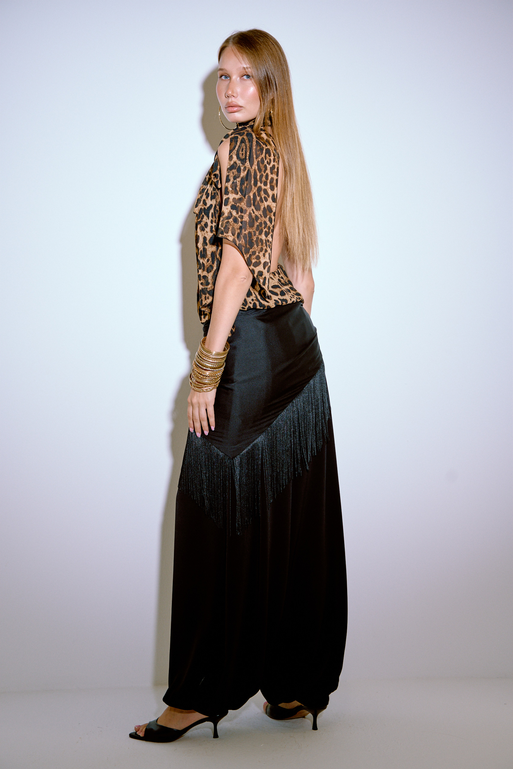 Black Elasticated-Waist Harem Pants with Pockets