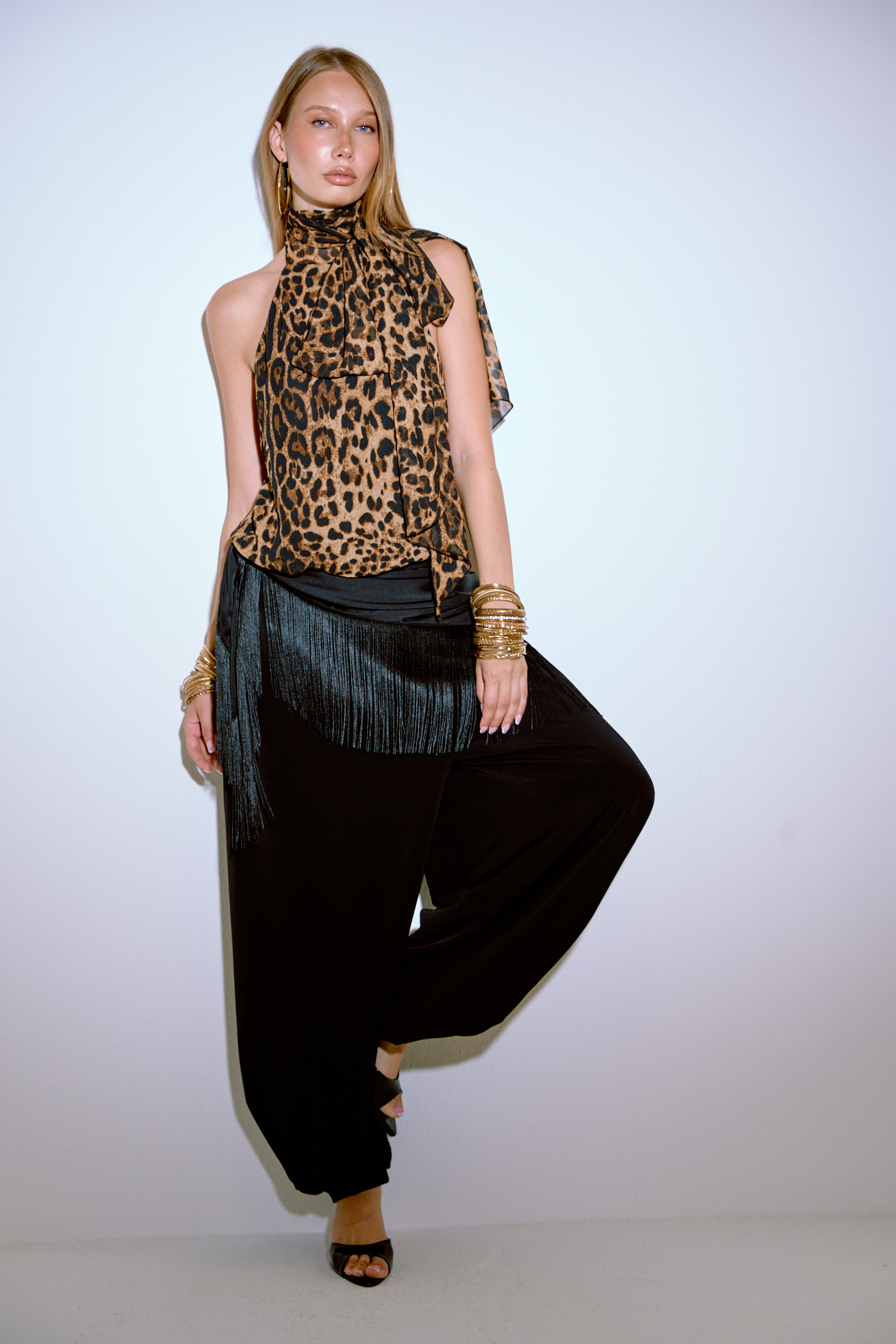 Black Elasticated-Waist Harem Pants with Pockets