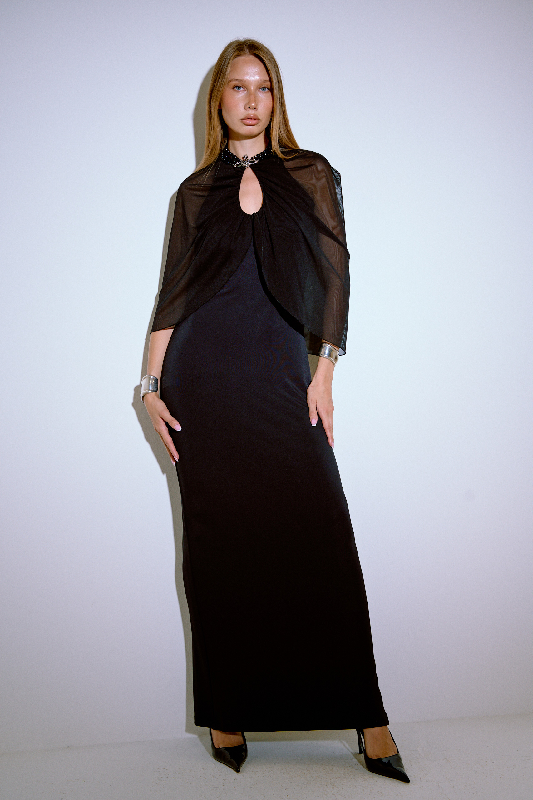 Black Sleeveless Split-Back Maxi Dress with Cape