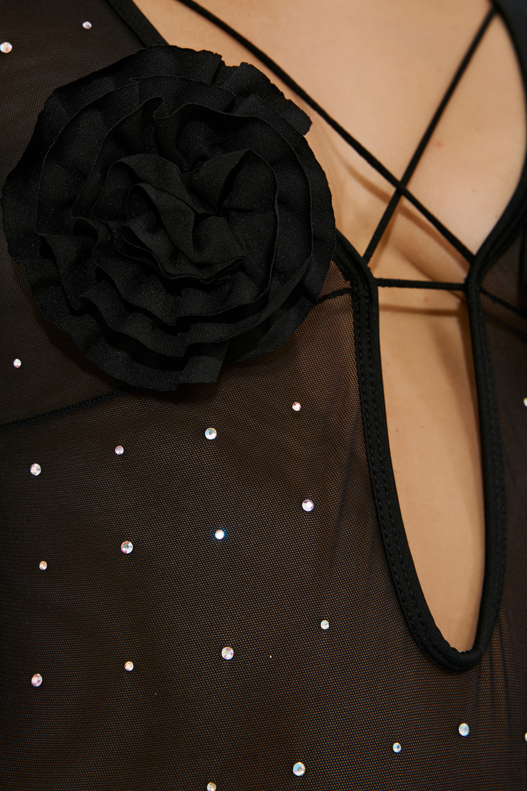 Black - Janjan Gül Detaylı Taşlı Tül Bodysuit