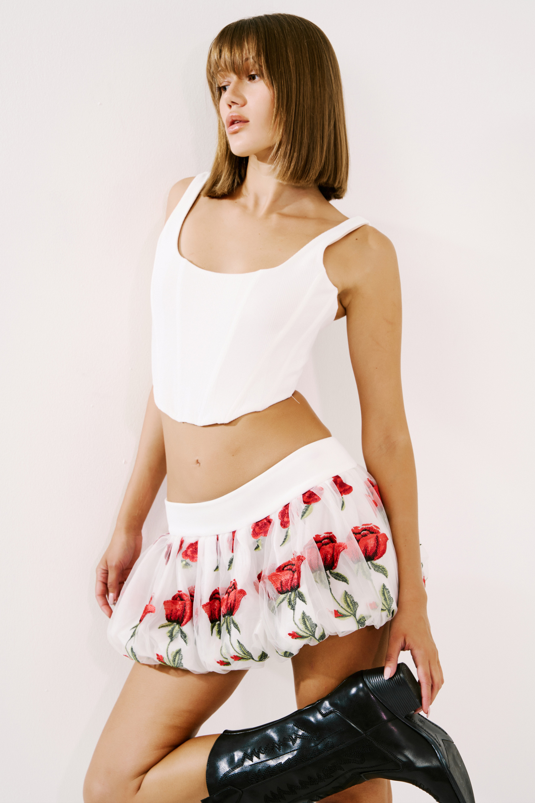 Off white İşlemeli Mini Balon Etek
