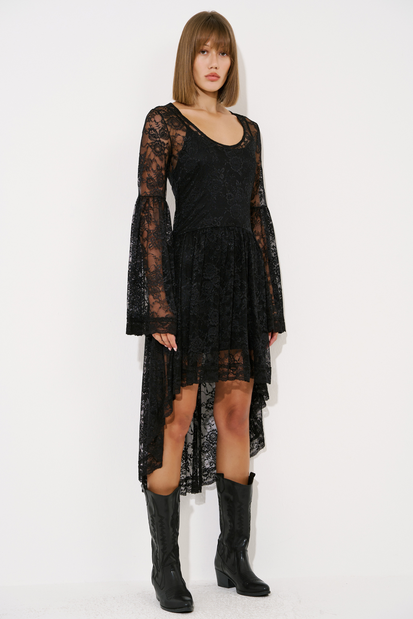 Black Asymmetric-Skirt Lace Dress with Detachable Lining