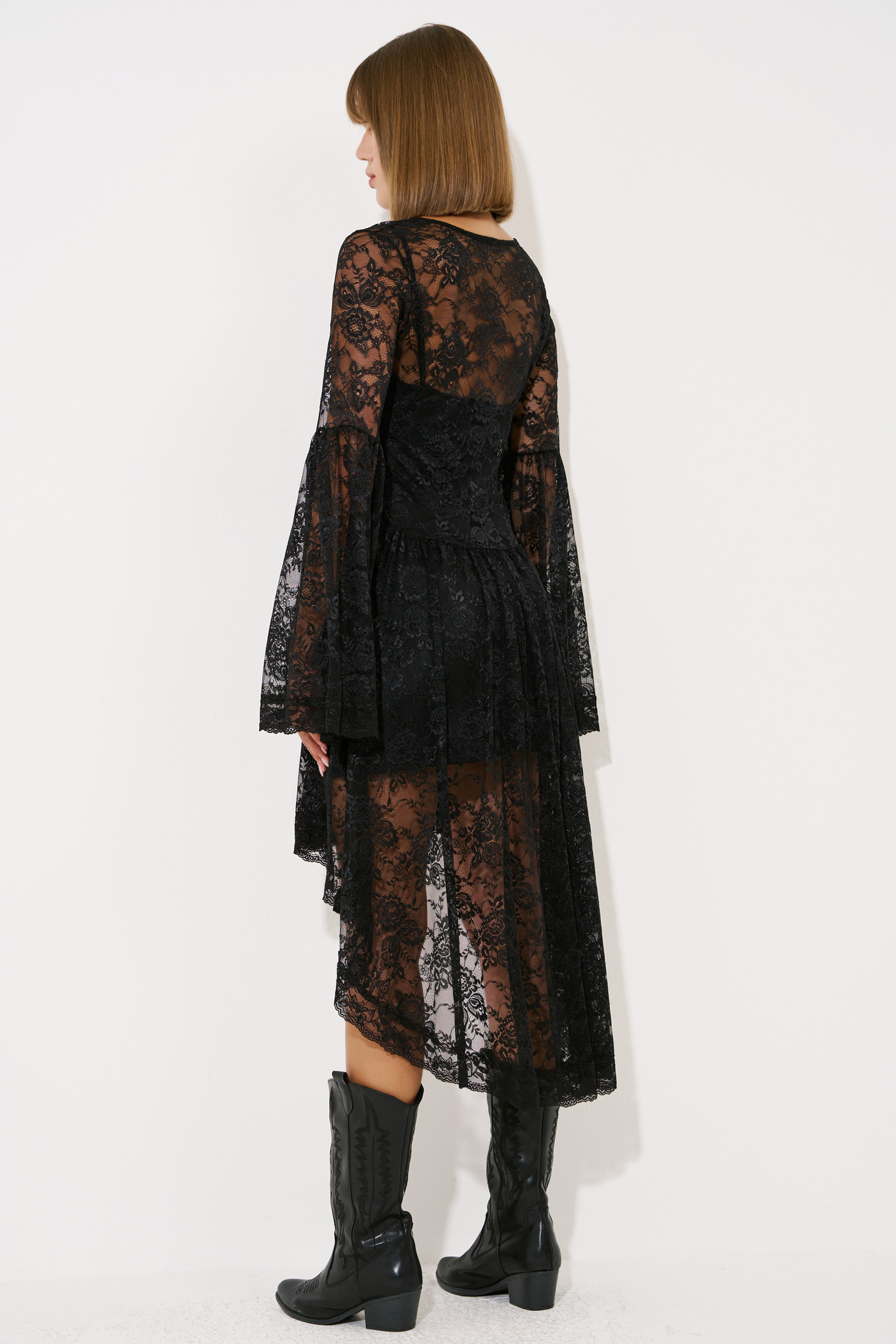 Black Asymmetric-Skirt Lace Dress with Detachable Lining