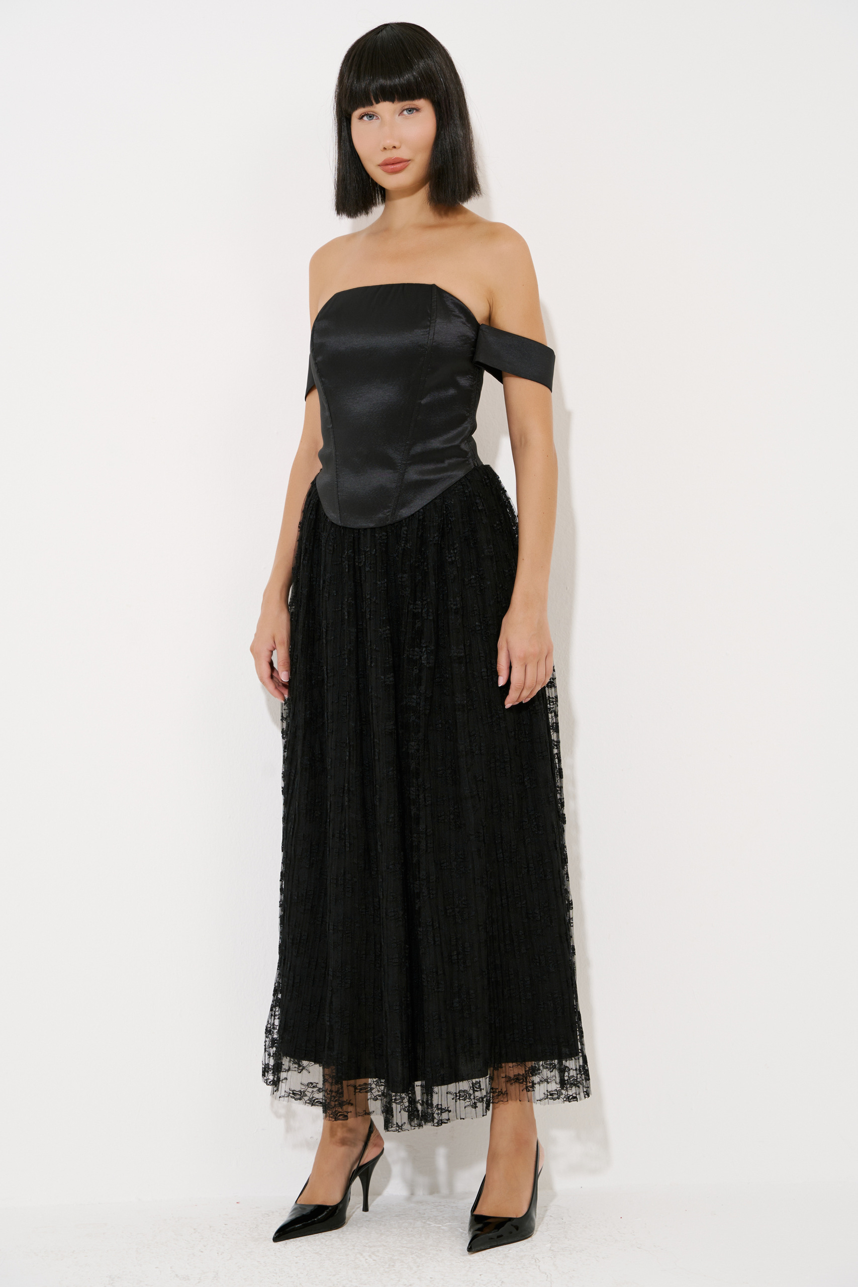 Black Maxi Lace Skirt with Lining