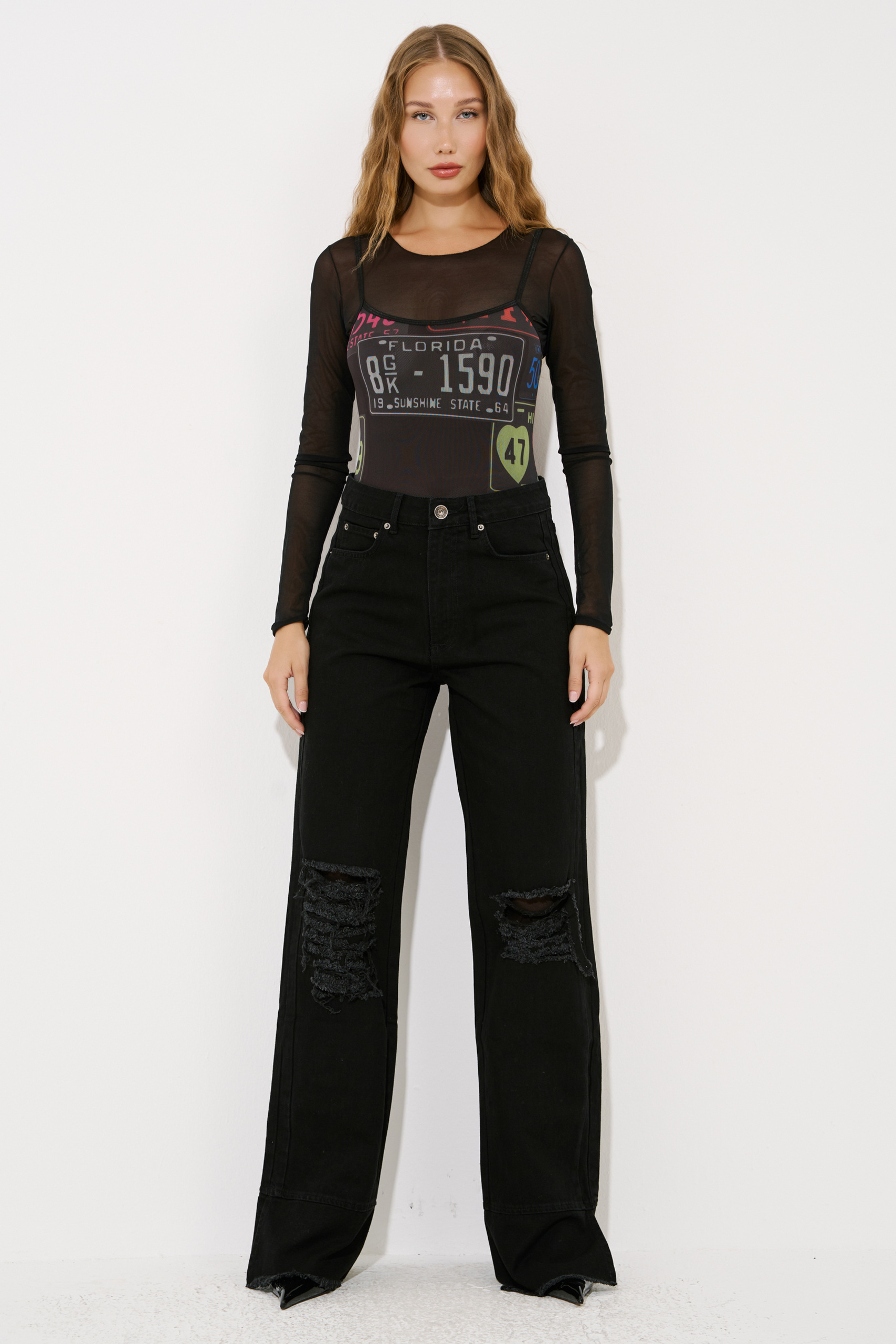 Black Slit-Hem Jeans