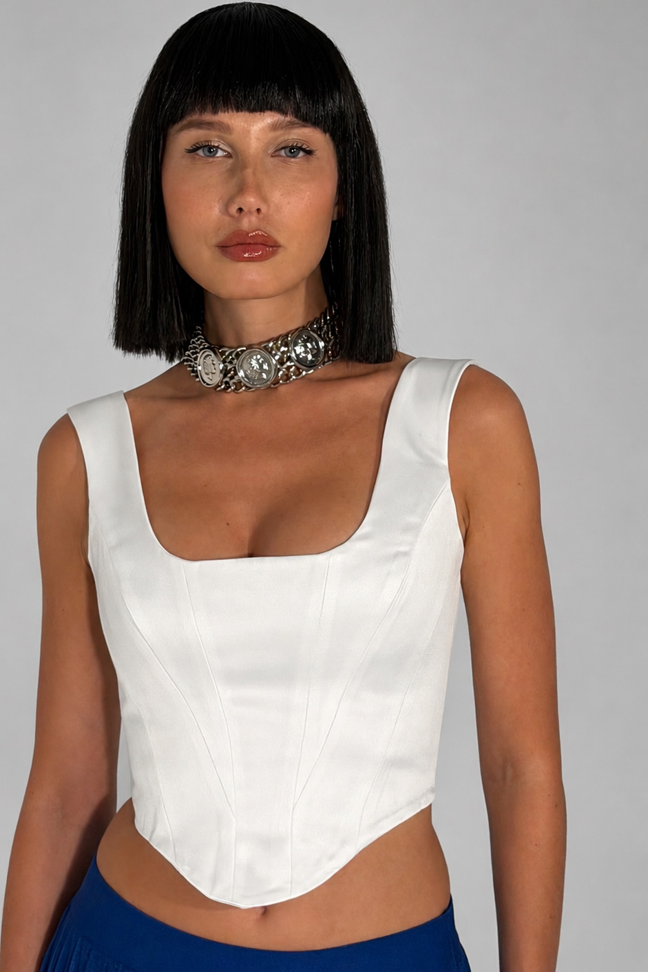 Off white Sırtı Kuşgözü Detaylı Kalın Askılı Büstiyer